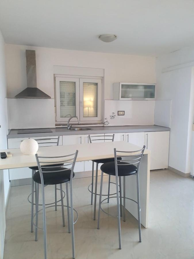 Lavender Apartments Драге Экстерьер фото